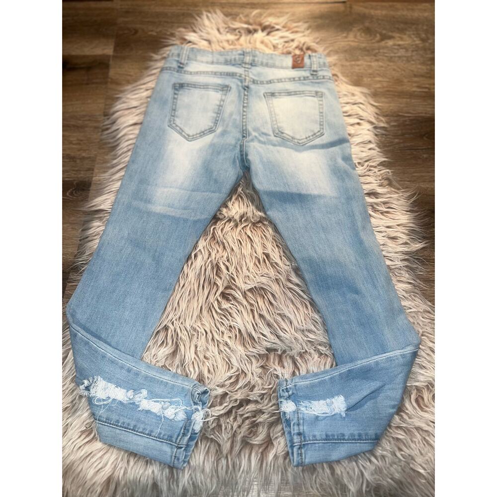 Gogo women’s distressed blue jeans - Picture 4 of 11